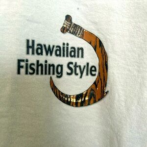 Men’s Hawaiian tshirt